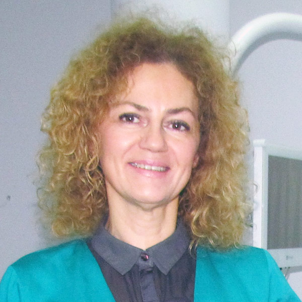 lek. stomatolog Katarzyna Adamus-Domańska